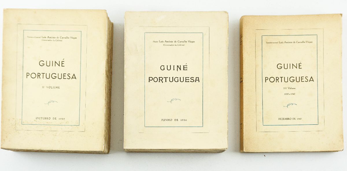 3 Volumes , Guiné Portuguesa por Major Luís António de Carvalho Viegas 