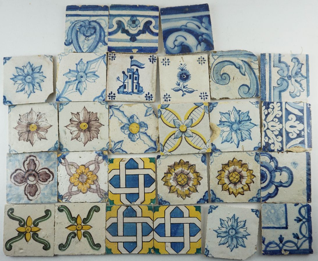 26 Azulejos