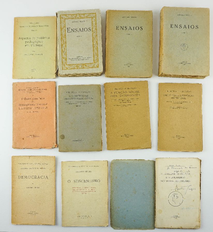 1ªs edições de Obras de António Sérgio, algumas autografadas