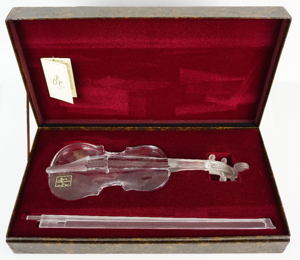 Violino com arco