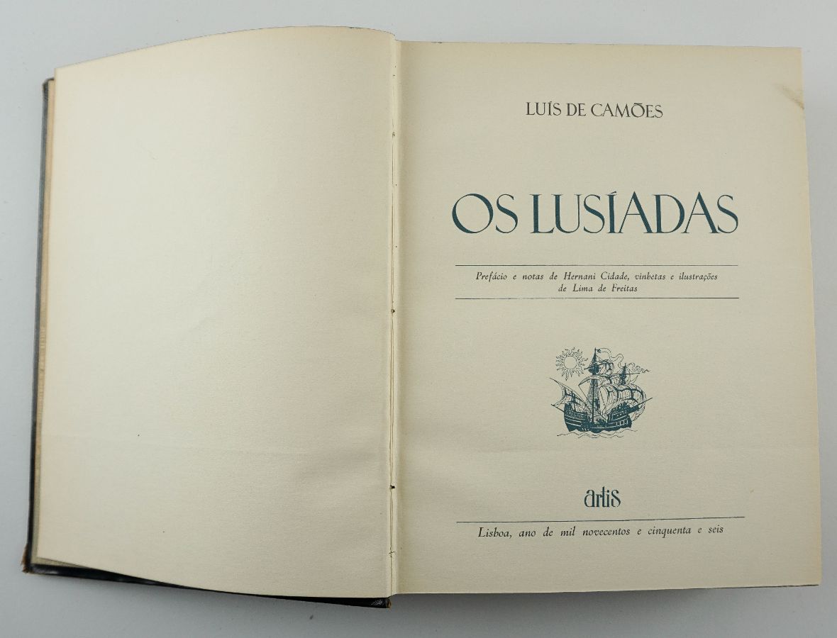 Os Lusíadas por Luis de Camões
