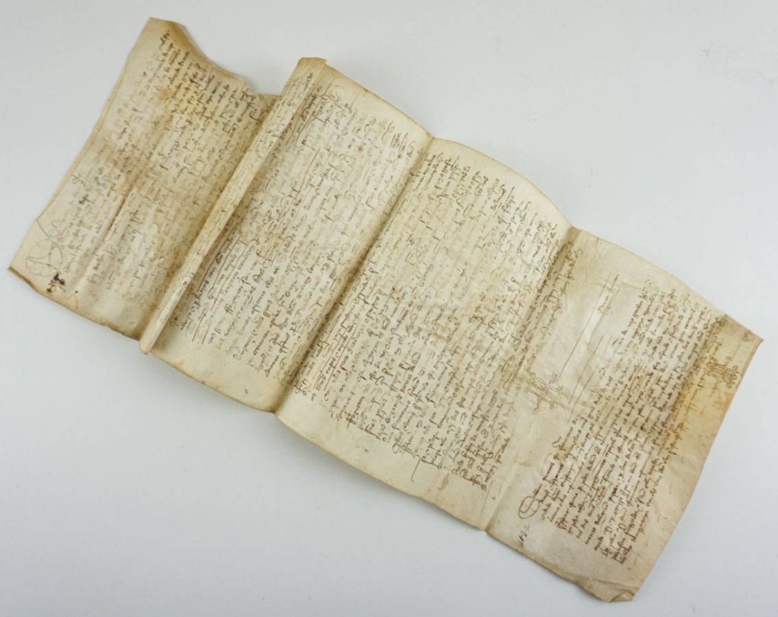 Manuscrito s/ pergaminho