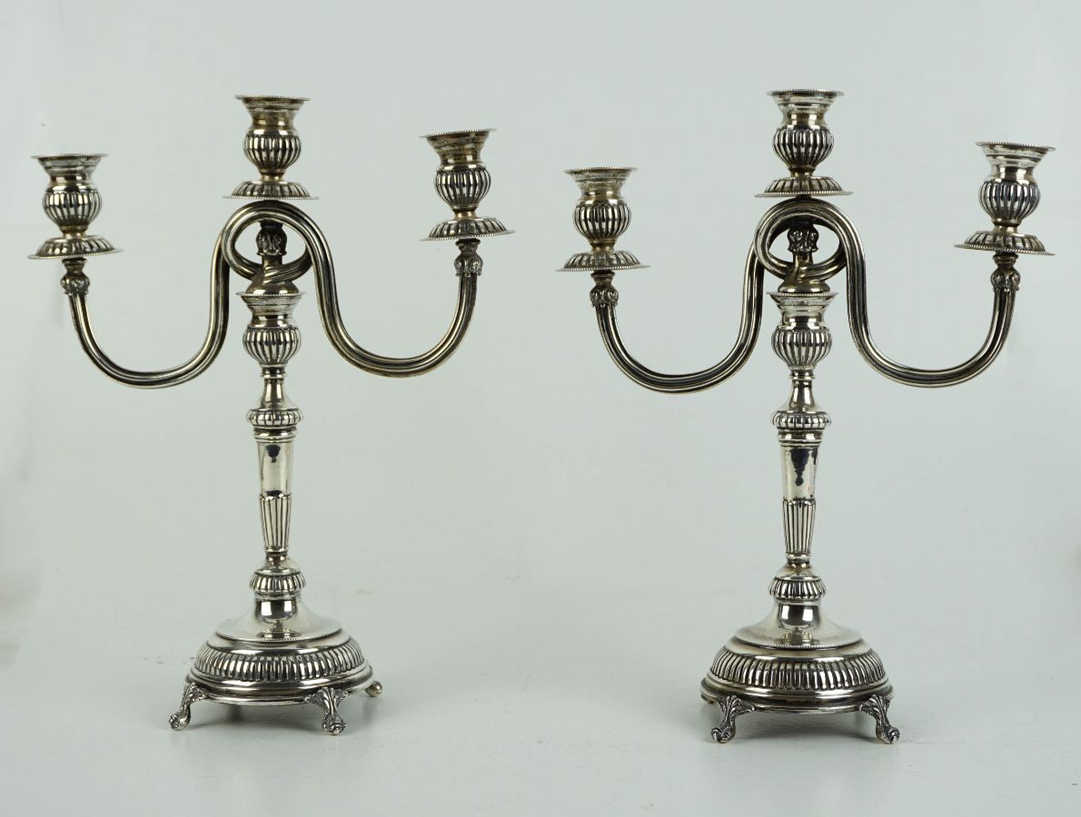 Par de Castiçais / Candelabros