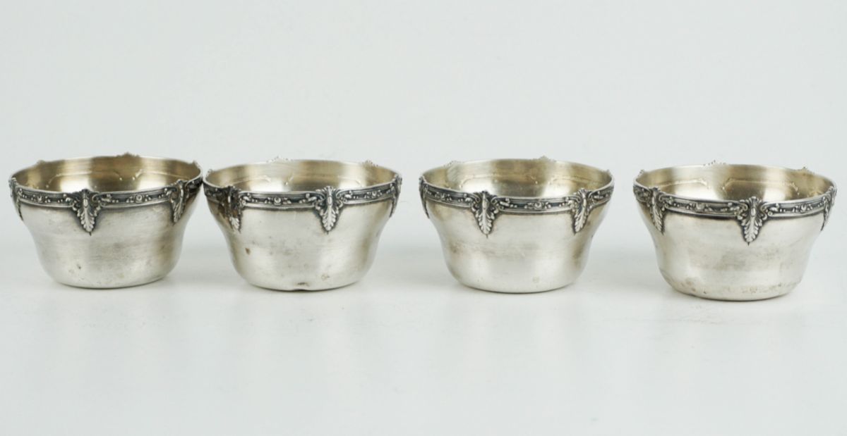 4 Taças de pingos