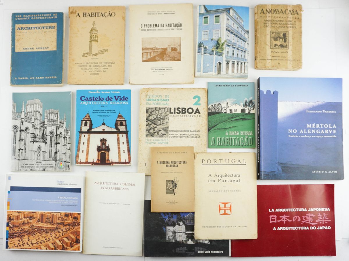 Livros e manuscritos sobre arquitectura