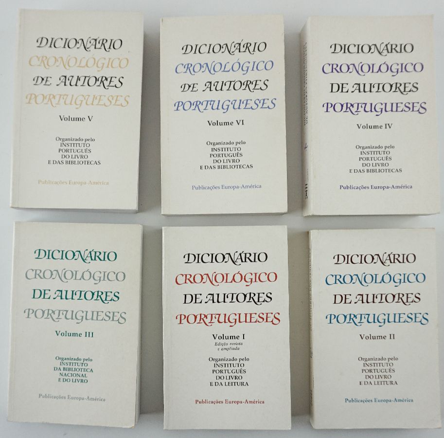 Dicionário Cronológico de Autores Portugueses
