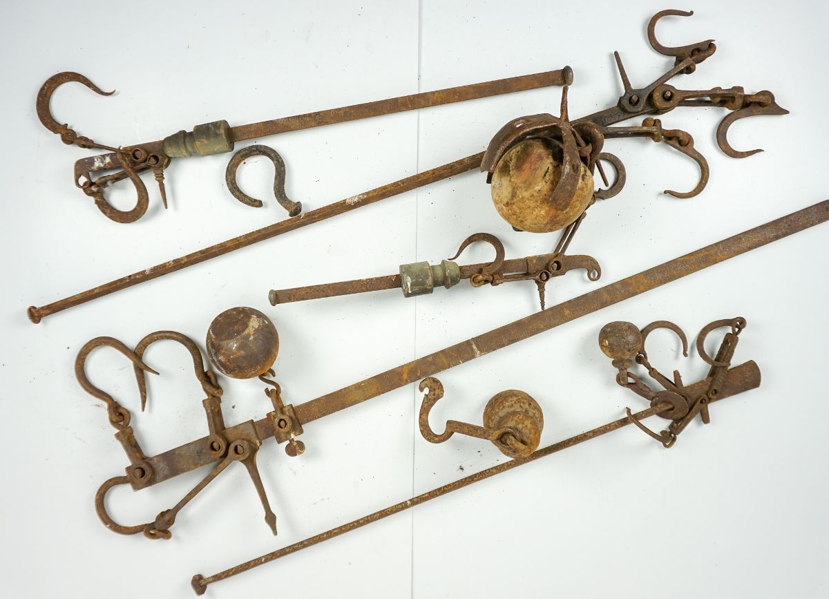 6 Balanças Romanas