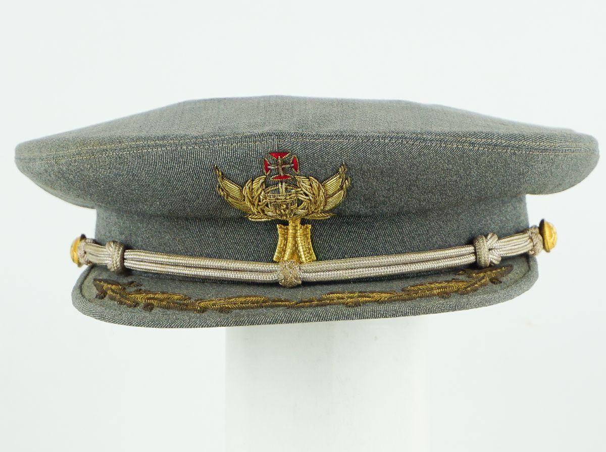 Boné de Oficial
