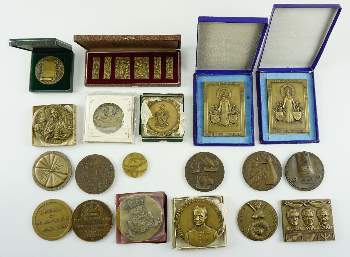 19 Medalhas