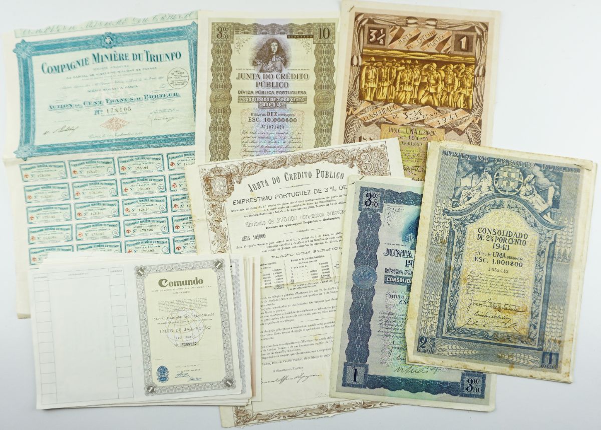 Ações (8 Títulos) e Obrigações (12 Títulos)