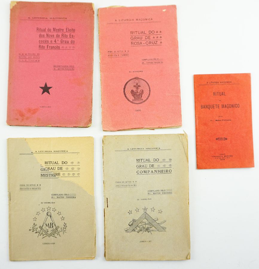Raro conjunto de Rituais Maçónicos