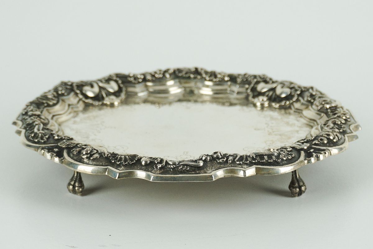Salva de quatro pés