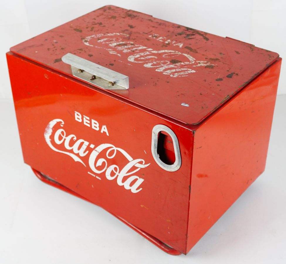 Caixa térmica da coca-cola