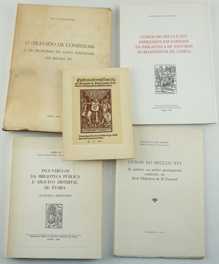 Obras obre o livro antigo português