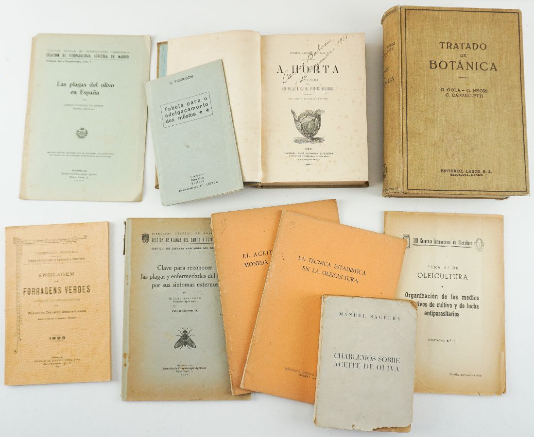 Dez livros: botânica, azeites, hortas , forragens , etc..