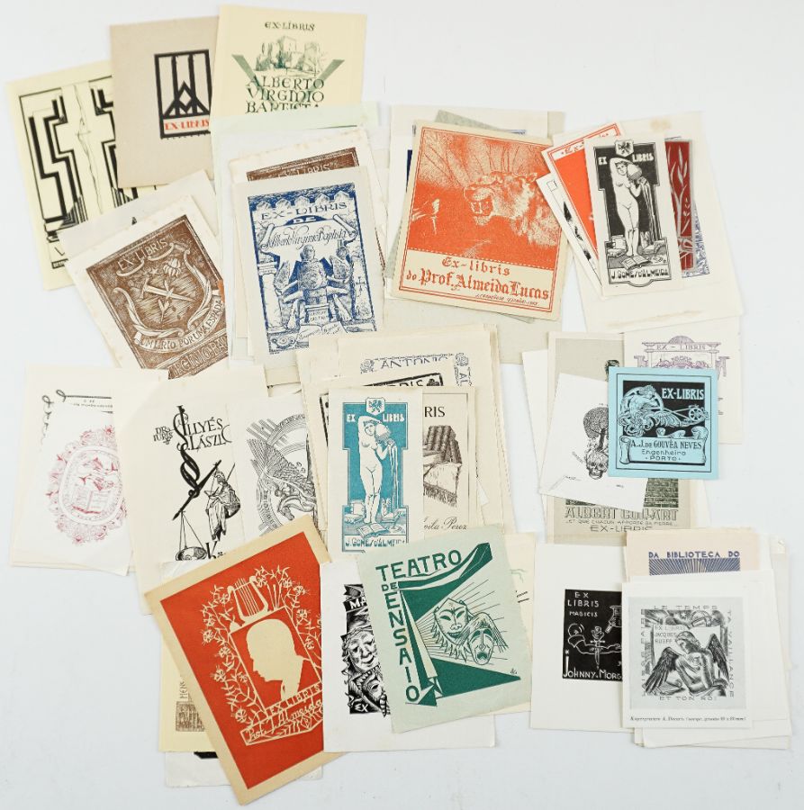 Interessante conjunto de 74 Ex Libris 						